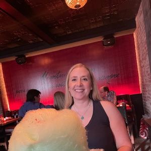 Meet your Posher, Kim